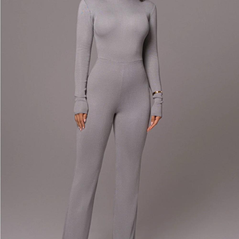 Elegant Gray Women's Jumpsuit